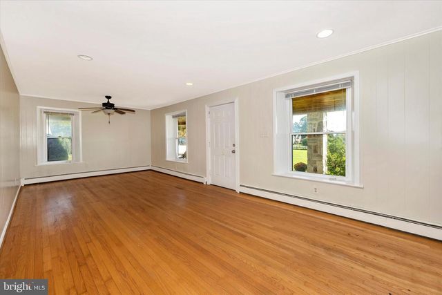 1021 SAFFELL RD, Reisterstown, MD 21136