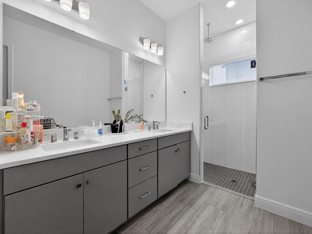 9952 RODBELL ST, Orlando, FL 32827