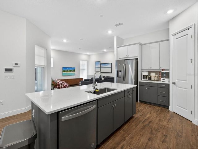 9952 RODBELL ST, Orlando, FL 32827