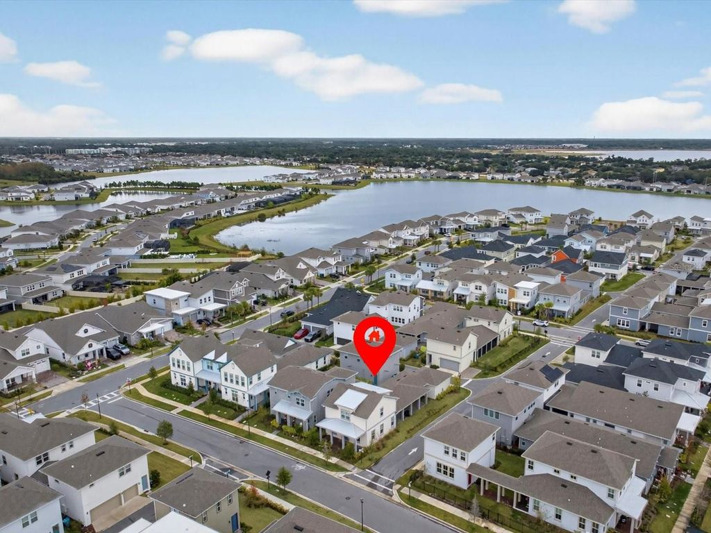 Image 35 of property listing at 9952 RODBELL ST, Orlando, FL 32827