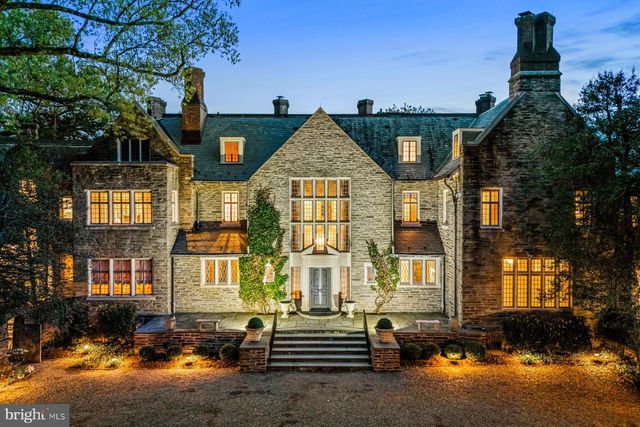 RAVENSCLIFF, Wayne, PA 19087