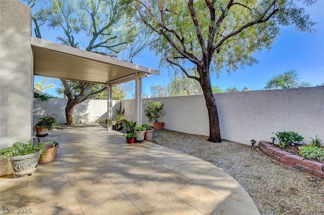 7733 Sierra Paseo Lane, Las Vegas, NV 89128