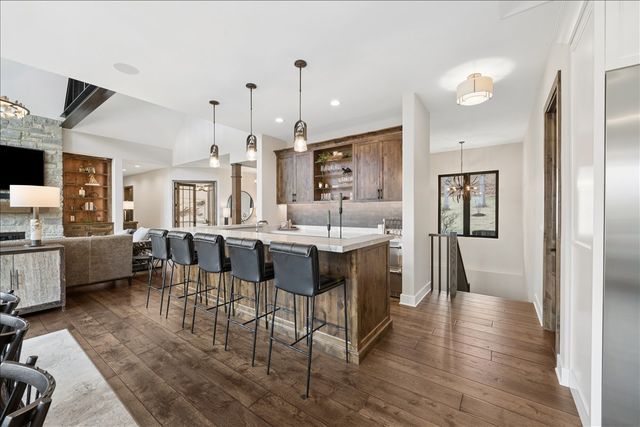 3873 Carlisle Drive, Crystal Lake, IL 60012