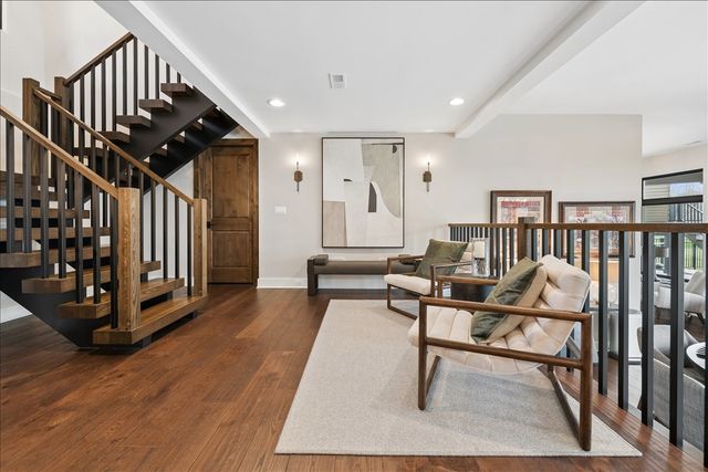 3873 Carlisle Drive, Crystal Lake, IL 60012