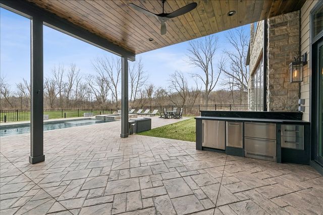 3873 Carlisle Drive, Crystal Lake, IL 60012