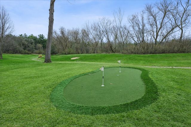 3873 Carlisle Drive, Crystal Lake, IL 60012