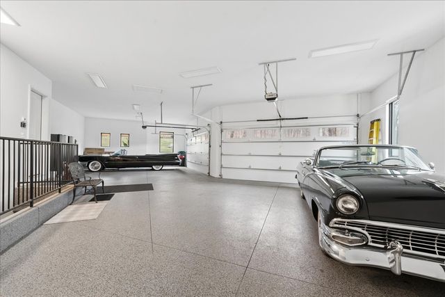 3873 Carlisle Drive, Crystal Lake, IL 60012