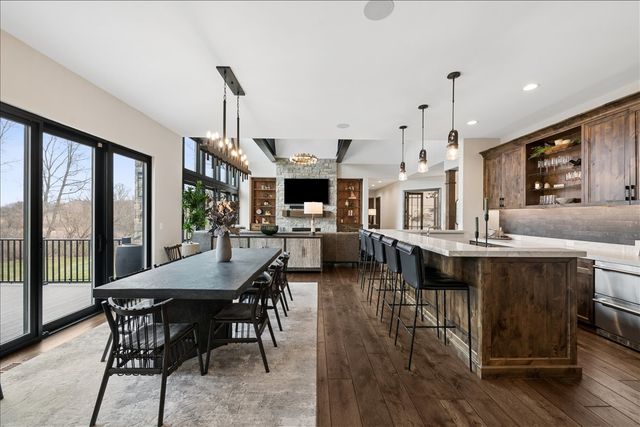 3873 Carlisle Drive, Crystal Lake, IL 60012