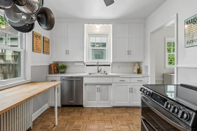 5336 Ewing Avenue S, Minneapolis, MN 55410