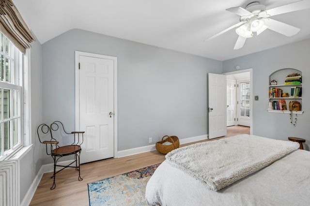 5336 Ewing Avenue S, Minneapolis, MN 55410