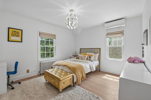 5336 Ewing Avenue S, Minneapolis, MN 55410