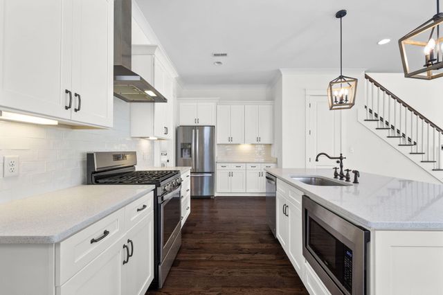 466 Alston Drive, Chattanooga, TN 37419