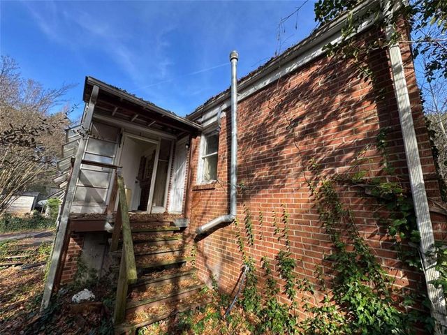 2169 Delowe Drive, Atlanta, GA 30344