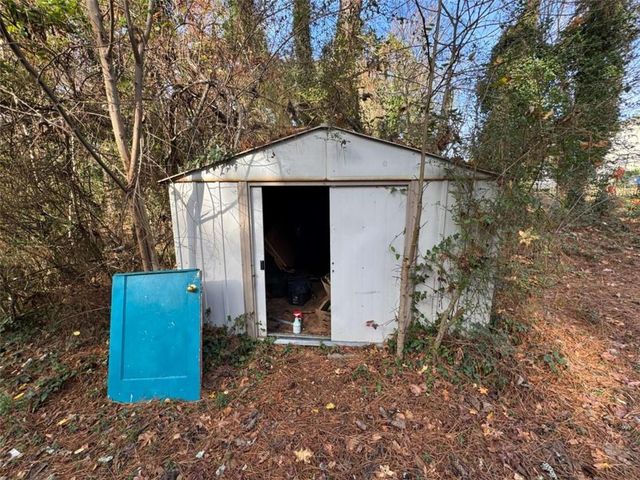 2169 Delowe Drive, Atlanta, GA 30344