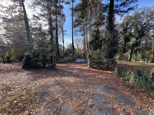 2169 Delowe Drive, Atlanta, GA 30344