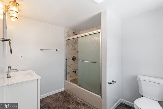 2209 E HUNTINGDON ST, Philadelphia, PA 19125