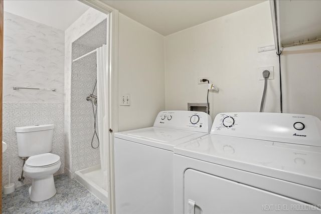 7730 Dempster Street 205, Morton Grove, IL 60053