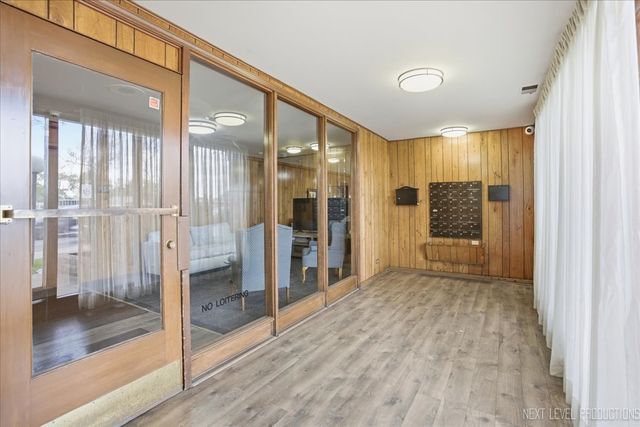 7730 Dempster Street 205, Morton Grove, IL 60053