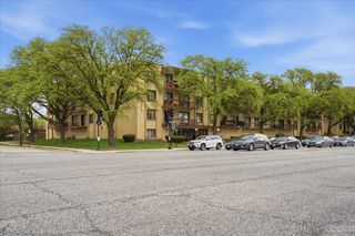 7730 Dempster Street 205, Morton Grove, IL 60053