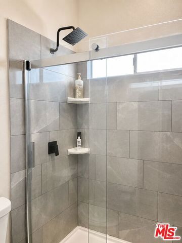 68725 Tachevah Drive, Cathedral City, CA 92234