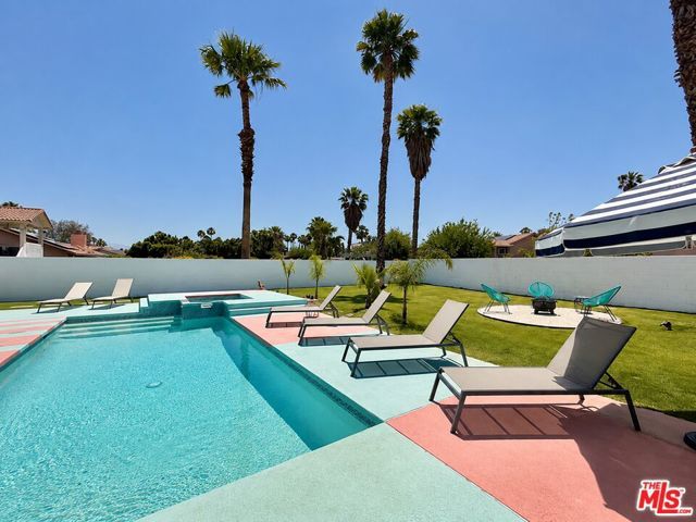 68725 Tachevah Drive, Cathedral City, CA 92234