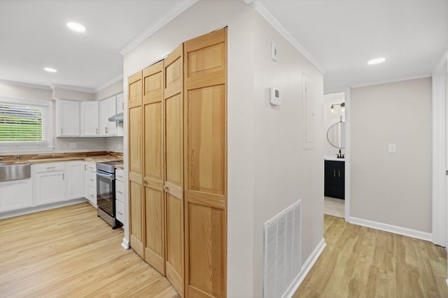 4487 Post Pl Apt 139, Nashville, TN 37205