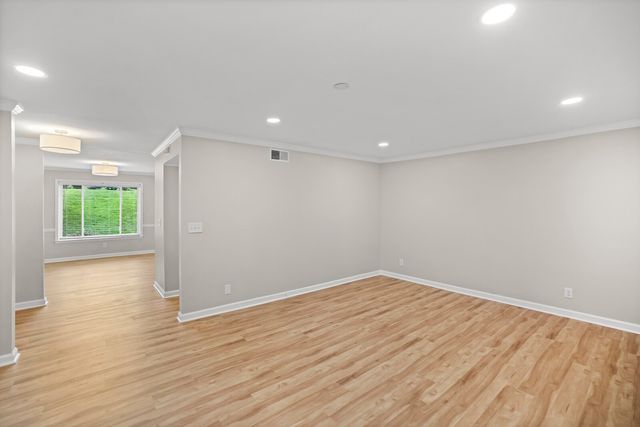 4487 Post Pl Apt 139, Nashville, TN 37205