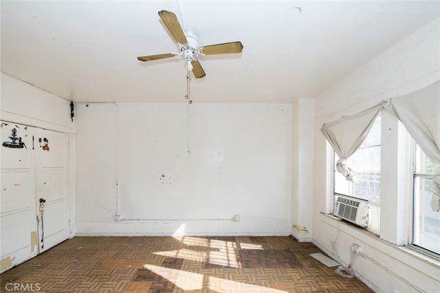 694 S Burlington Avenue, Los Angeles, CA 90057