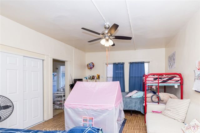 694 S Burlington Avenue, Los Angeles, CA 90057