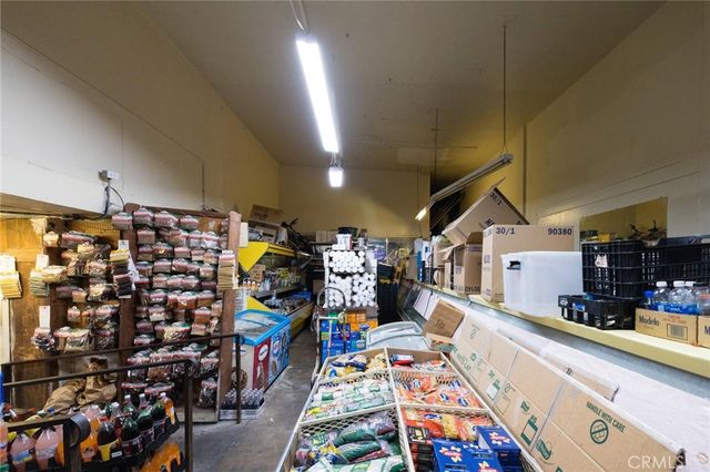 694 S Burlington Avenue, Los Angeles, CA 90057