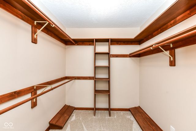 1065 Alydar Circle, Indianapolis, IN 46217