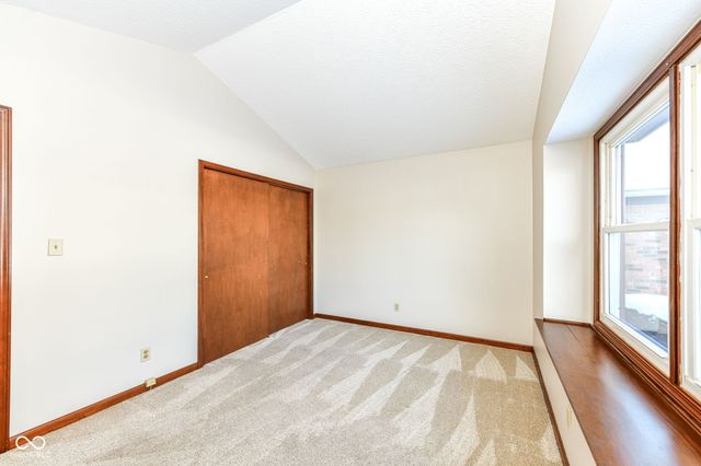 1065 Alydar Circle, Indianapolis, IN 46217