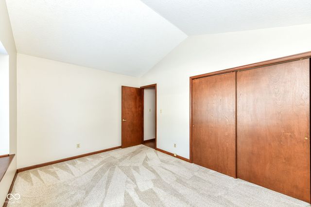 1065 Alydar Circle, Indianapolis, IN 46217