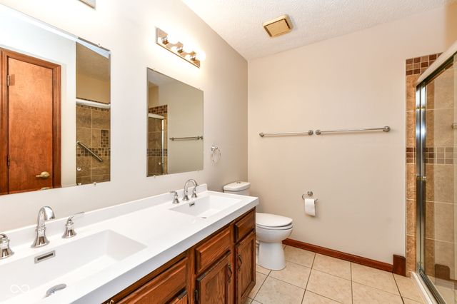 1065 Alydar Circle, Indianapolis, IN 46217