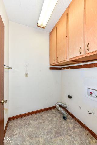 1065 Alydar Circle, Indianapolis, IN 46217