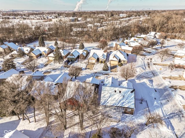 1065 Alydar Circle, Indianapolis, IN 46217