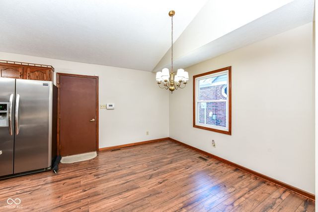 1065 Alydar Circle, Indianapolis, IN 46217