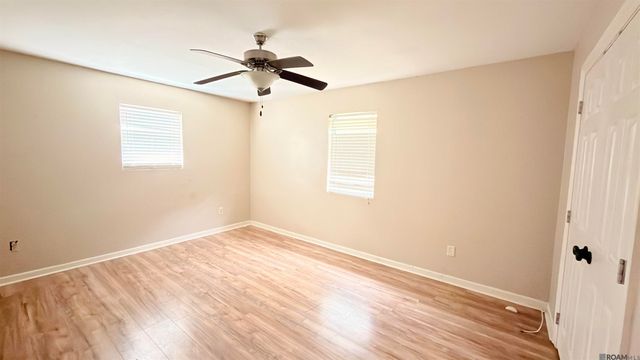 13481 Henry Dr, Denham Springs, LA 70726