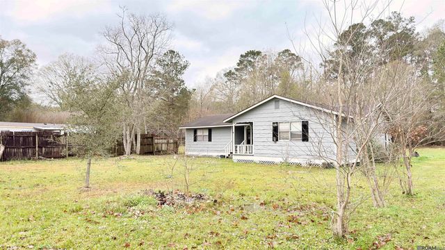13481 Henry Dr, Denham Springs, LA 70726