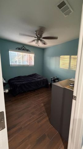 3105 Keller St, Modesto, CA 95355