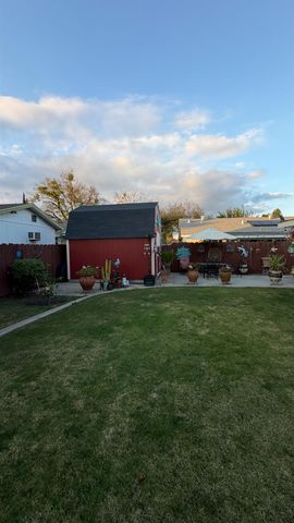 3105 Keller St, Modesto, CA 95355