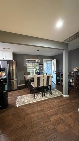 3105 Keller St, Modesto, CA 95355