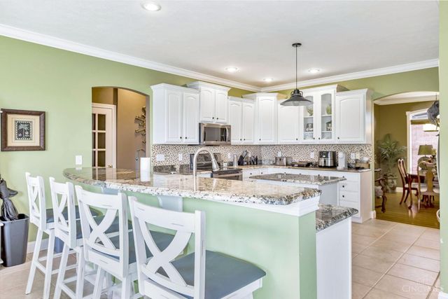591 Hermay Drive, Hamilton, OH 45013