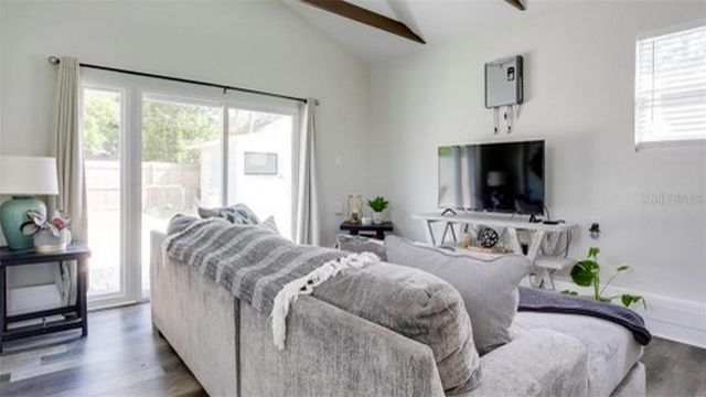 4629 4TH AVENUE N, St Petersburg, FL 33713