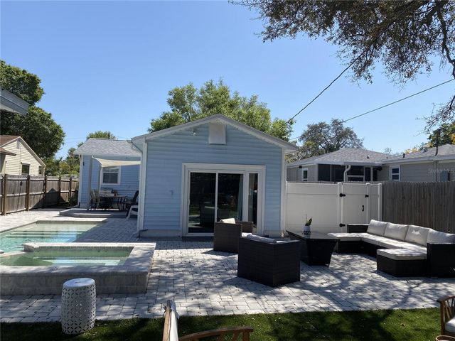 4629 4TH AVENUE N, St Petersburg, FL 33713