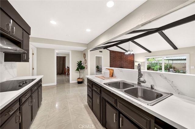 7628 El Caney, Buena Park, CA 90620