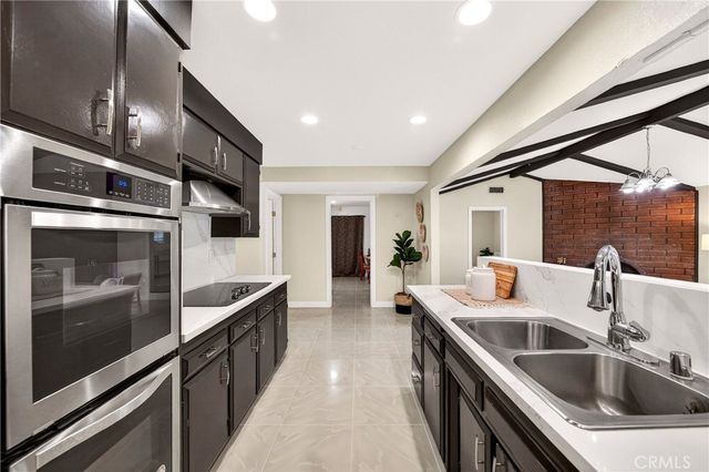 7628 El Caney, Buena Park, CA 90620