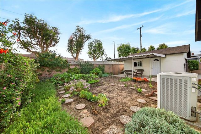 7628 El Caney, Buena Park, CA 90620