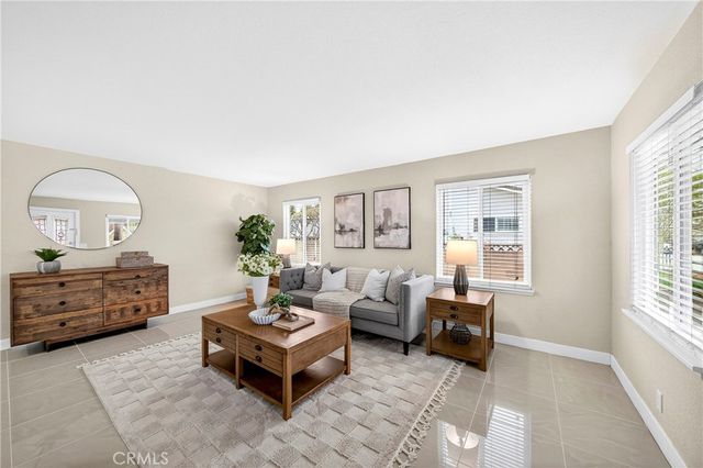 7628 El Caney, Buena Park, CA 90620