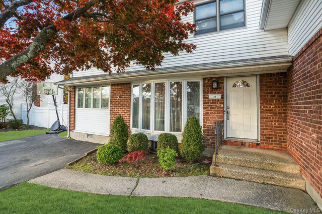 22 Schuyler Drive, Commack, NY 11725